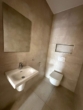 Gäste WC - Zentrum! Stilvolle KfW 40 EE Neubau OG-Wohnung Nr. 8 in Ostrhauderfehn! mit Stellplatz und Balkon