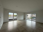 Wohnraumküche - Zentrum! Stilvolle KfW 40 EE Neubau OG-Wohnung Nr. 8 in Ostrhauderfehn! mit Stellplatz und Balkon