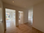 Flur - Hochwertige Wohnung Nr. 1 im EG im Zentrum von Ostrhauderfehn zu vermieten! mit Carport