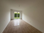 Schlafzimmer - Hochwertige Wohnung Nr. 1 im EG im Zentrum von Ostrhauderfehn zu vermieten! mit Carport