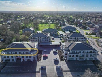 Stilvolle KfW 40 EE Neubau Penthouse-Wohnung Nr. 8 im Zentrum von Ostrhauderfehn! mit Carport und Dachterrassen, 26842 Ostrhauderfehn, Penthousewohnung
